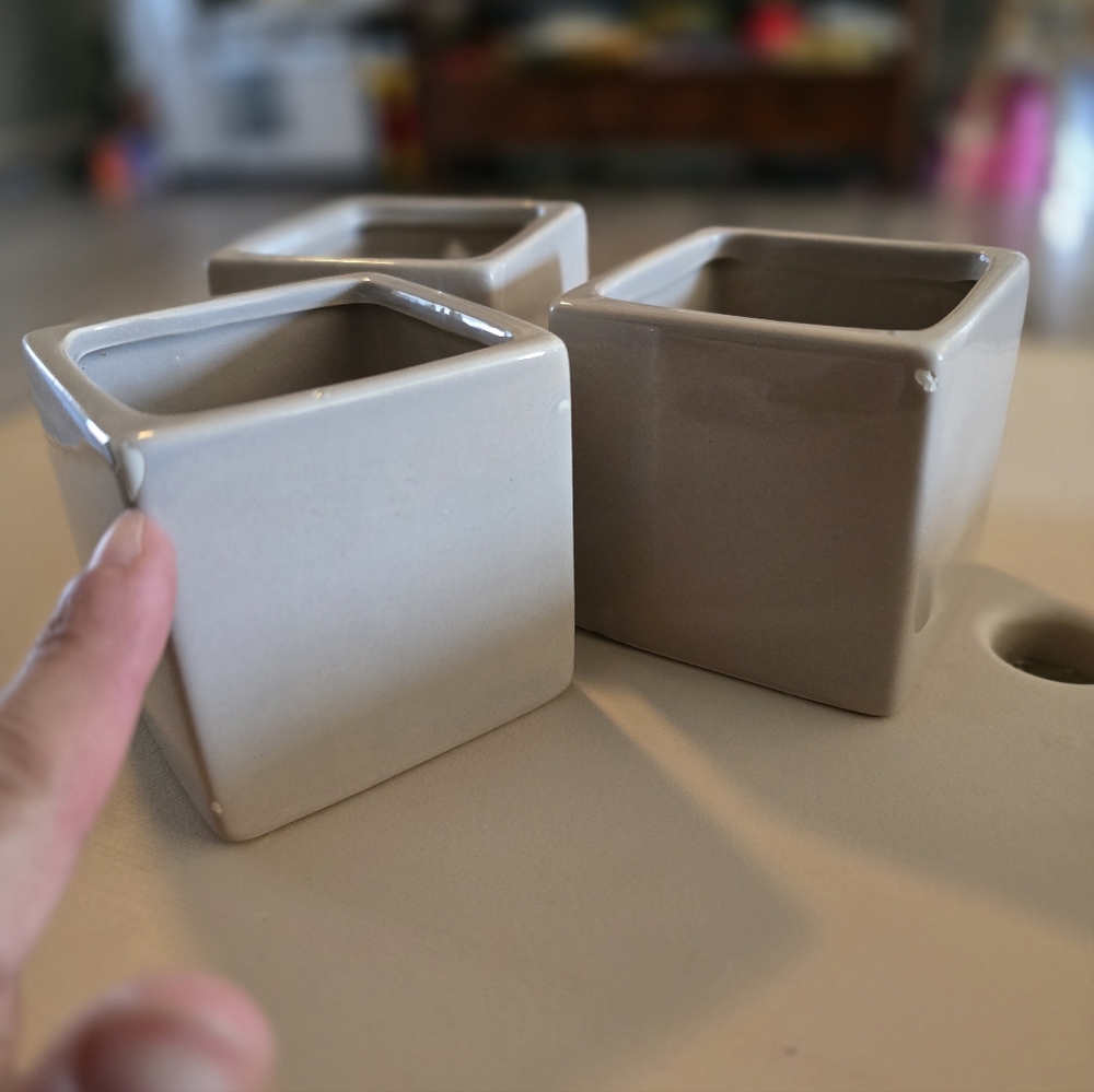 Ceramic Snowflake Containers Set Of 3 - Picture 4 of 6